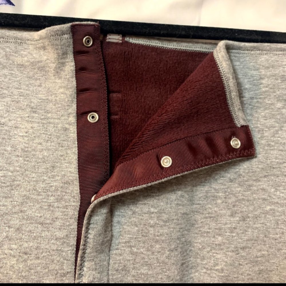 Lululemon Gray/Maroon Vinyasa Snap Scarf